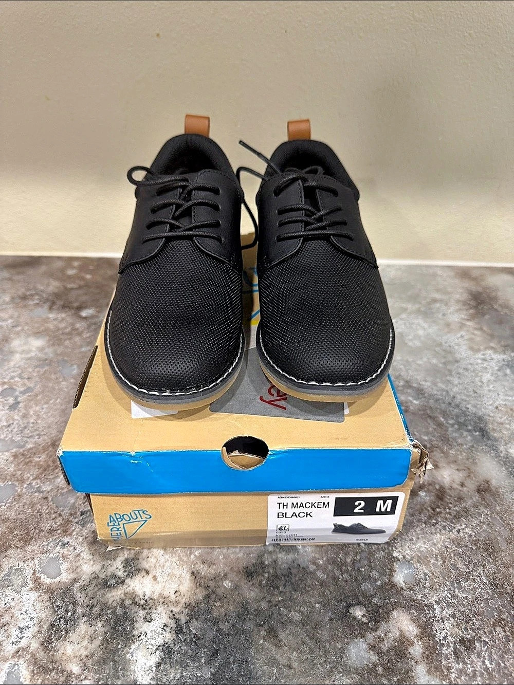 Thereabouts Black Sneakers US 2 M NWT